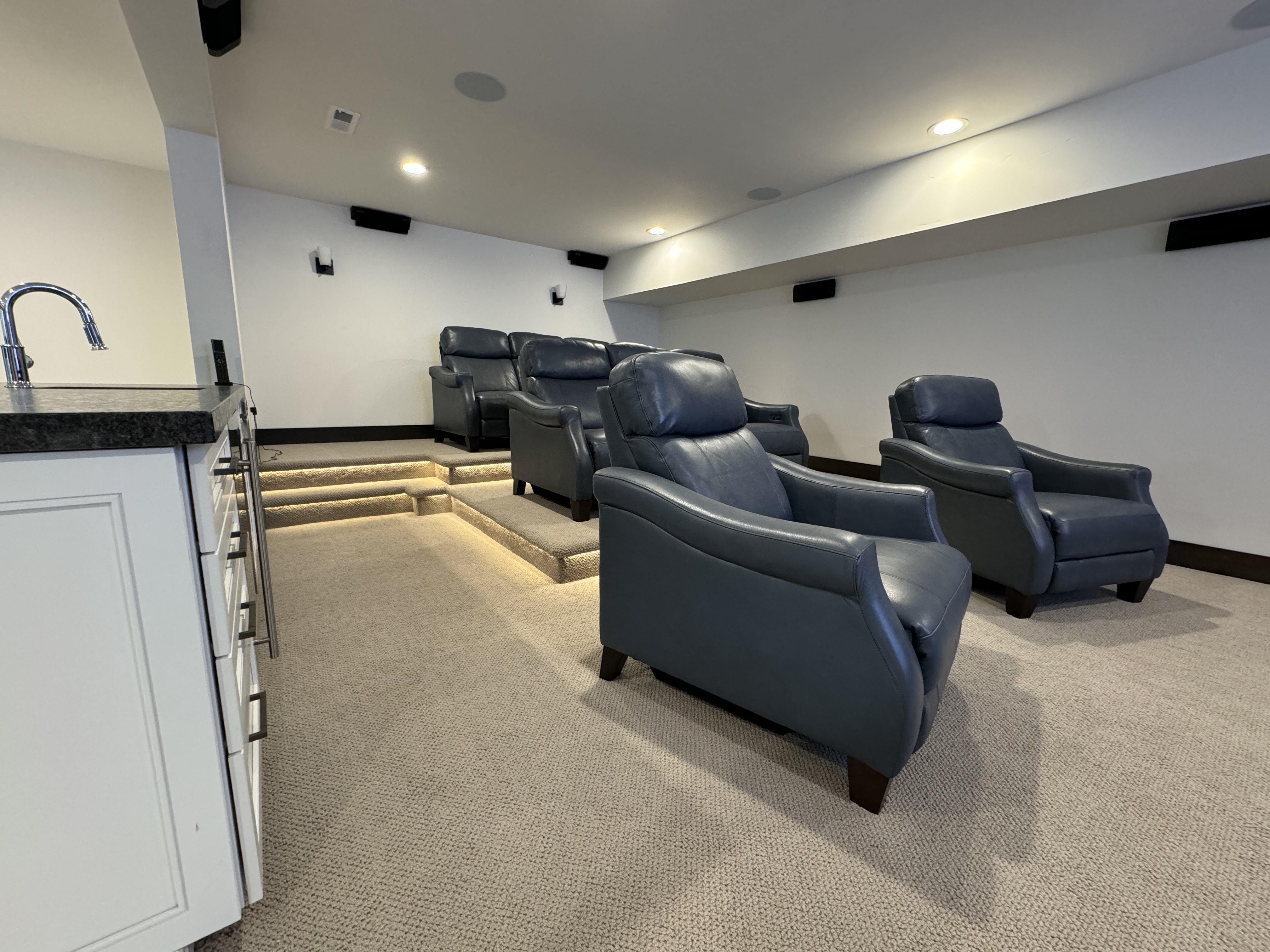 AV Setup area